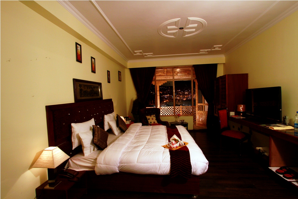 Gallery 01